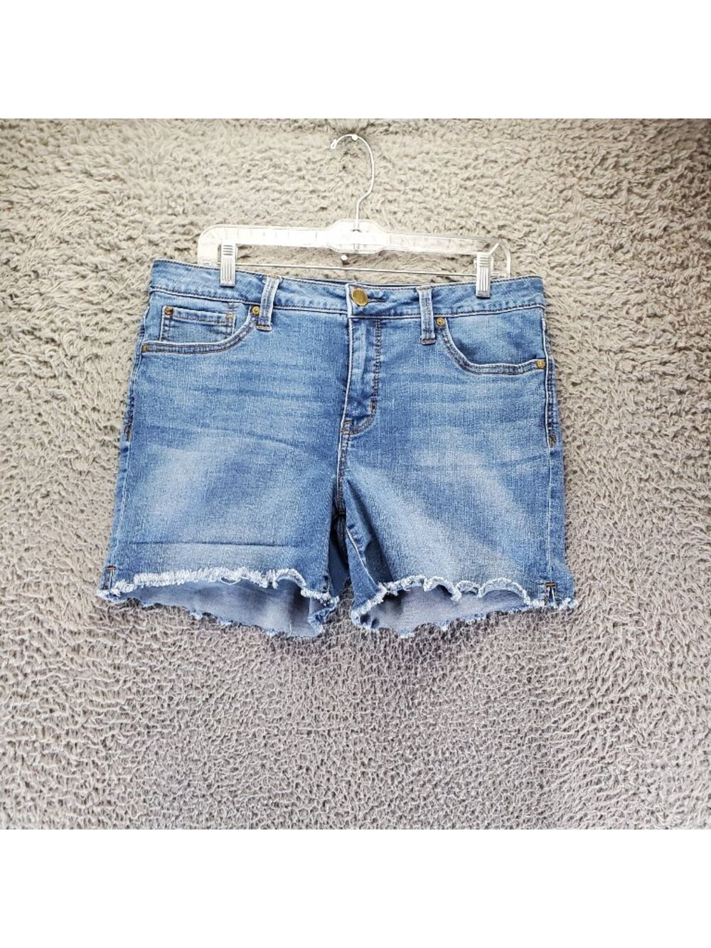 Seven7 Shorts Womens Size 12 Blue Weekend Short Raw Hem Denim Jorts - Picture 1 of 13